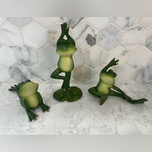 3 Yoga Poses Green Frog Figurines